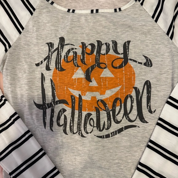 Halloween T-Shirt - Picture 2 of 2